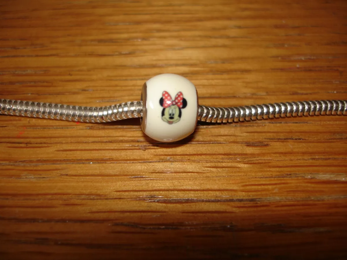 Kay jewelers 2024 minnie mouse necklace
