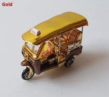 Small Tuk Tuk Motorcycle Taxi Model   Collectible Souvenir in Gift Box - Gold