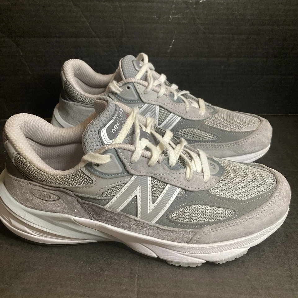New Balance 990 v6 Hecho en EE. UU., Mujer Talla US 8.5, EU 40, W990GL6, Gris Blanco Foto 4 de 4
