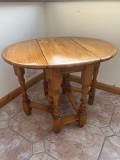 Vintage Farmhouse Pine Oval Drop Leaf Coffee Side Table Gate Leg Light Wood