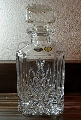 BOHEMIA CZECH REPUBLIC 24% Leaded Crystal Whiskey ''Oasis or Starburst'' Decanter.