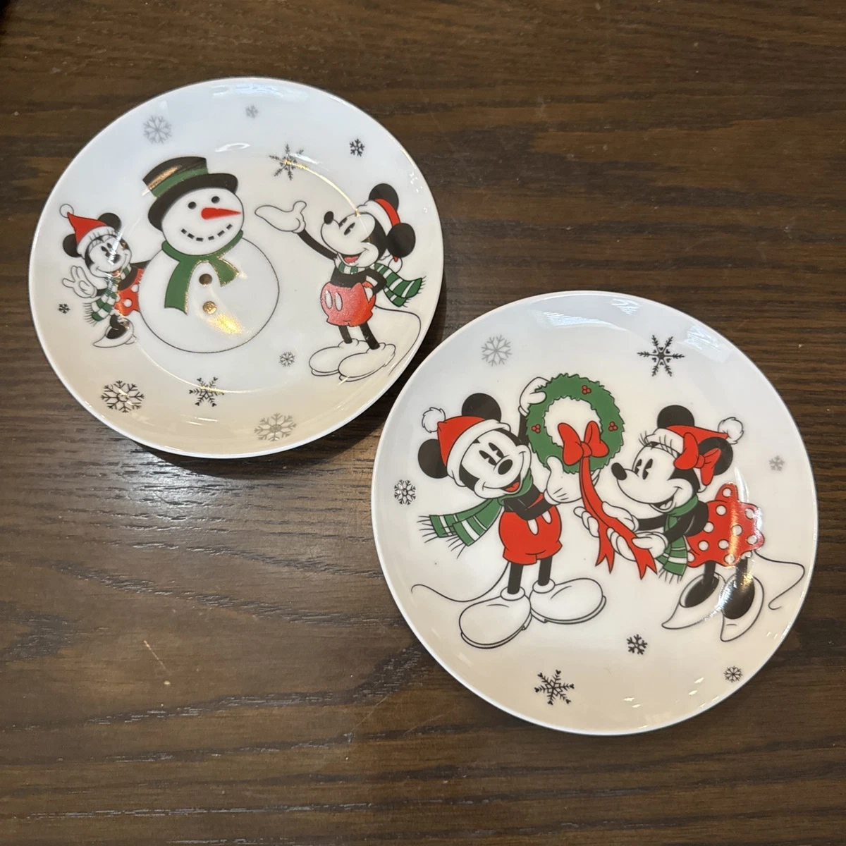 Disney Christmas Plate In Disney Plates 1968-Now for sale | eBay