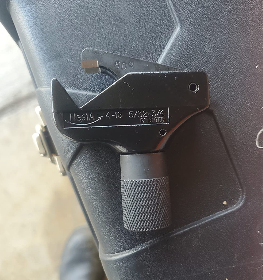 External Thread Repair Tool Restorer SAE & Metric Wheel Studs Lug Bolts Screws