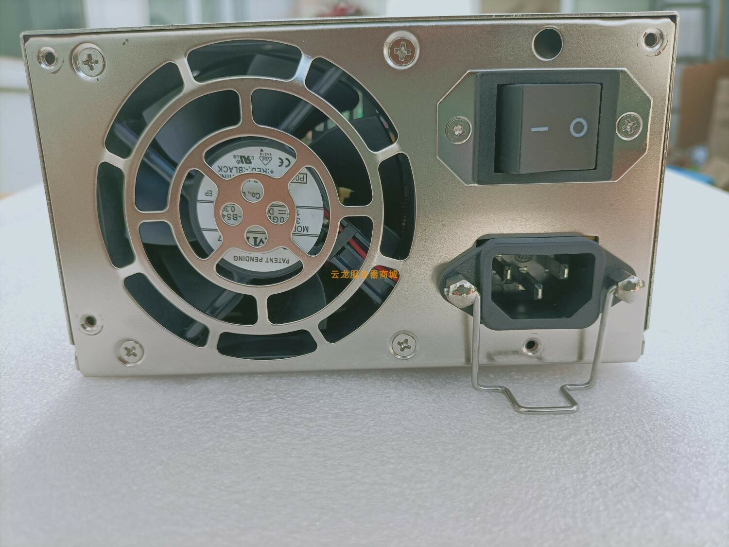 1pcs zippy HG26300P 100240VAC 300W industrial computer equipment