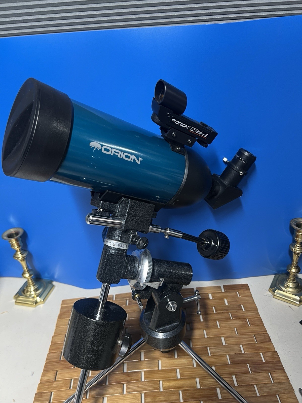 Orion Transporter 70mm Min-EQ Refractor Telescope Kit 09859