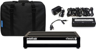 Pedaltrain Classic JR 4-Rail 18'' x 12.5'' Pedalboard w/ Soft Case and 10-Output I