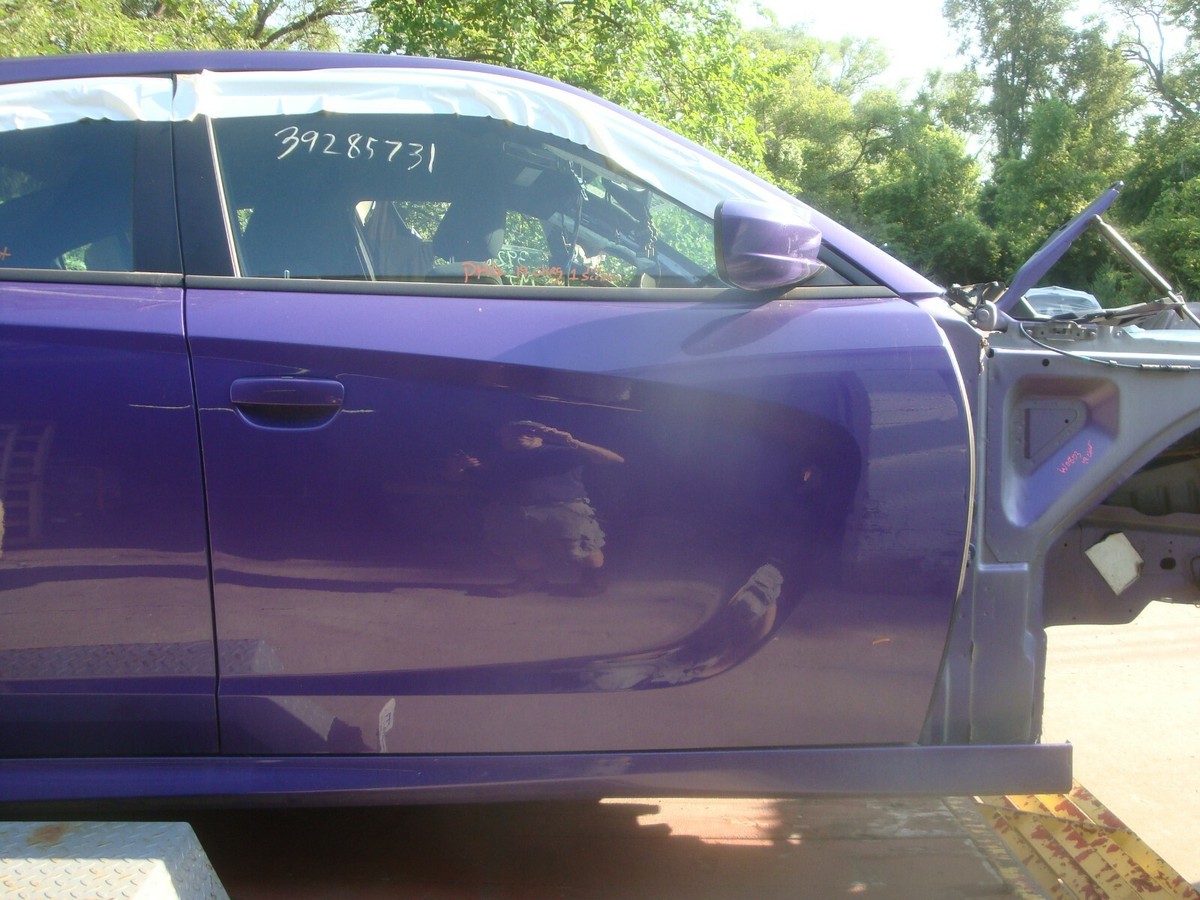 確認用33台➕紫キャデ60台 2011-2021 Dodge Charger Passenger Right Front Door Assembly Plum
