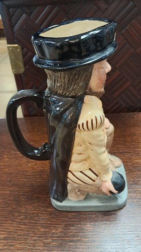 Royal Doulton Character/ Toby Jug - Sir Francis Drake D6660 - Picture 2 of 9