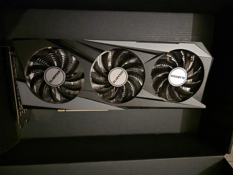 GeForce RTX 3050 Gaming OC 8GB RGB - Image 2 of 2