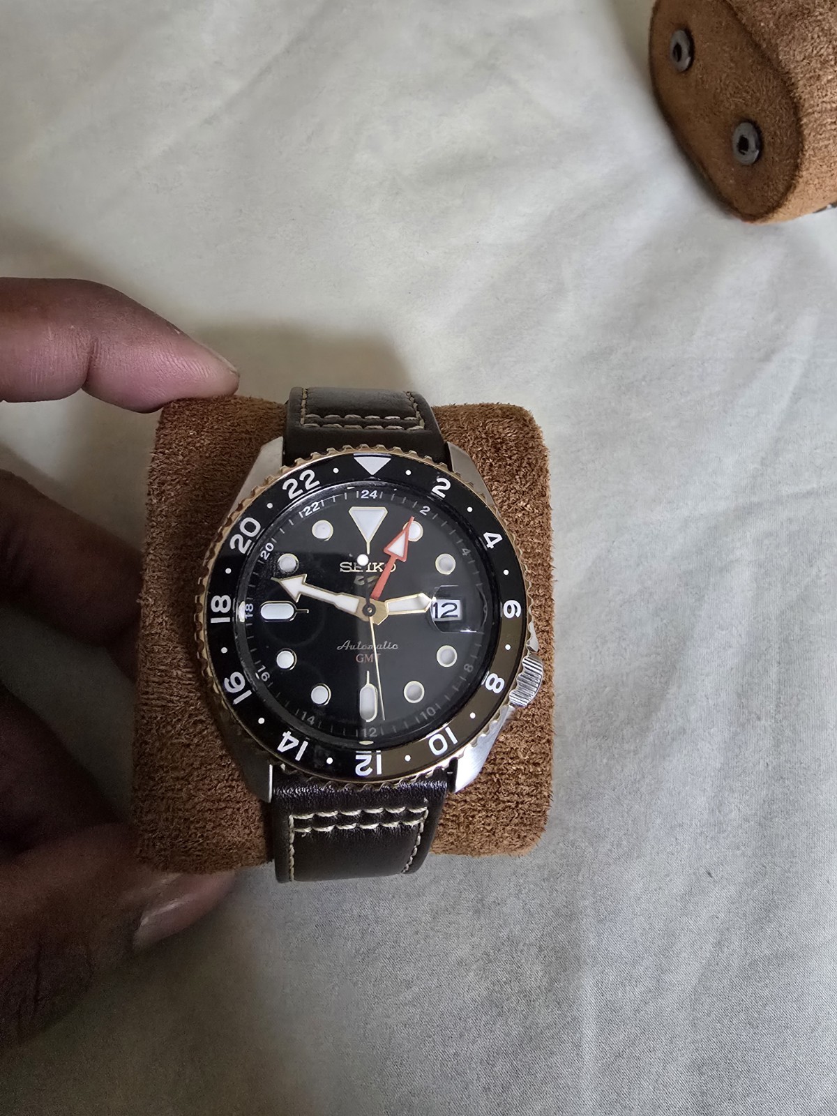 Seiko Black Men's Sports Watch 100M Dial SSK036K1 Automatic 5 - vintagewatches.pk