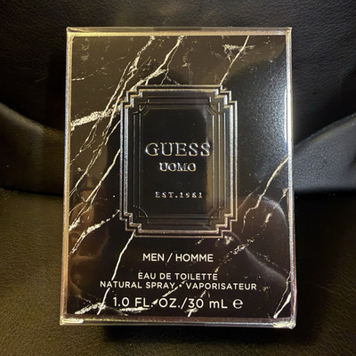 GUESS Uomo For Men Eau de Toilette Natural Spray 1.0 fl oz/30 mL