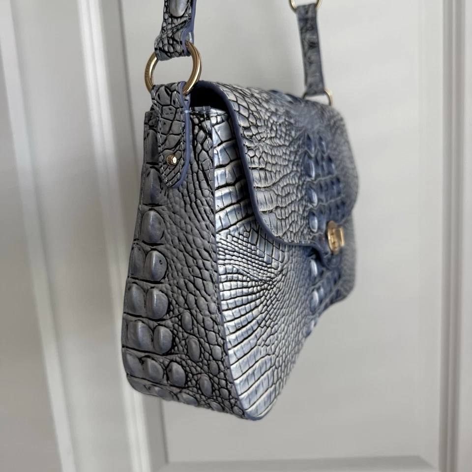 Bolso de Hombro Brahmin Nerida Bellbottom Cuero Melbourne Azul Foto 4 de 4