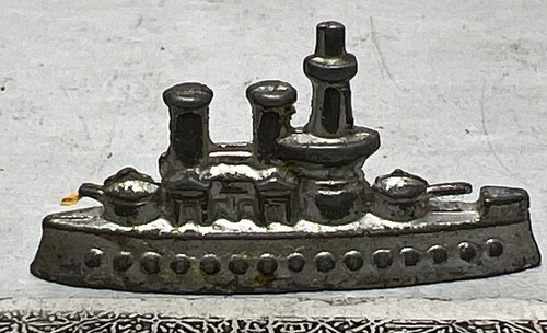 Vintage Monopoly 7 Replacement Tokens Iron Ship Thimble Boot Car Plow Hat - Picture 5 of 9