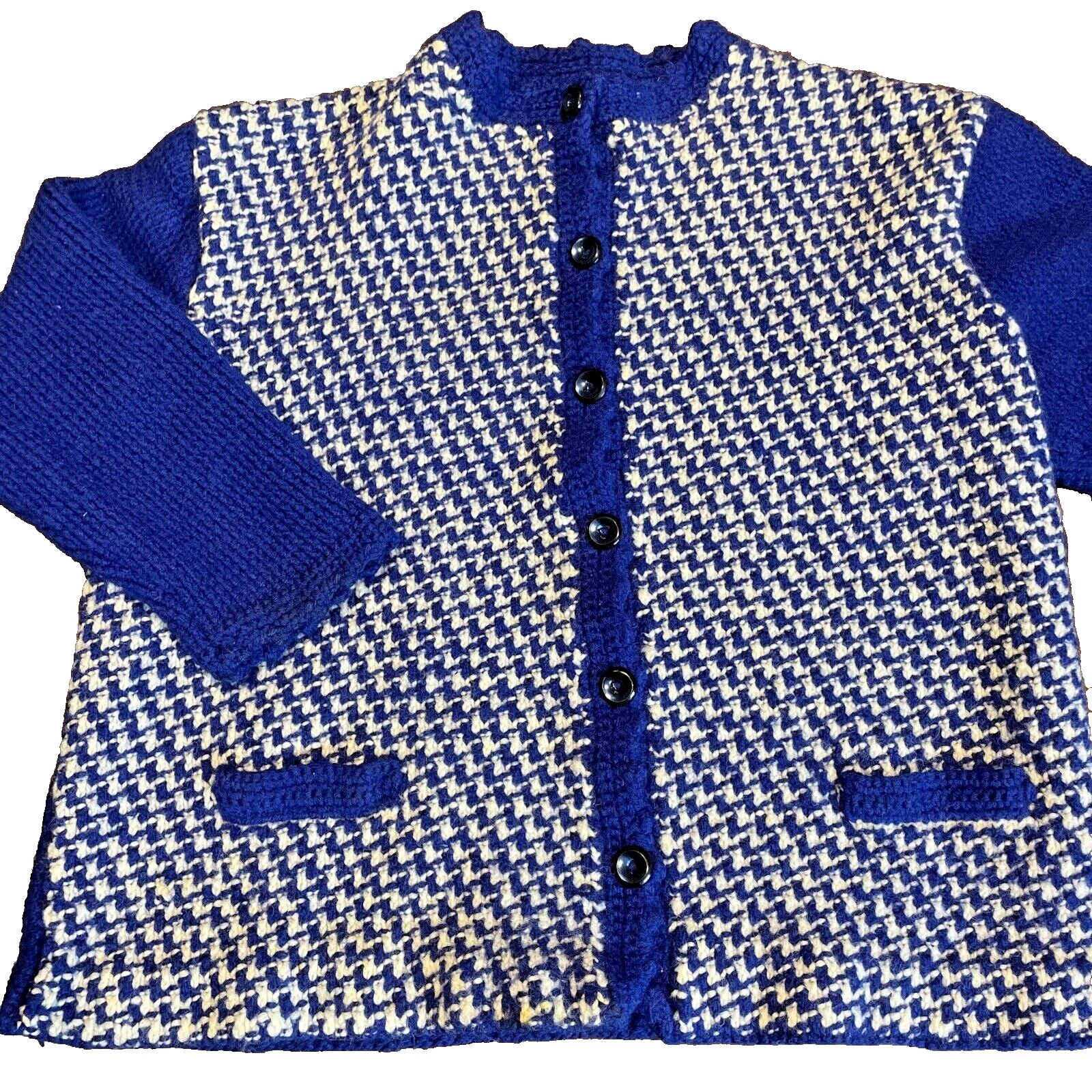 Женские свитера ручной работы в клетку