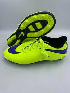 nike hypervenom grippers