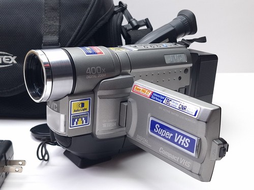 Lot caméscope analogique JVC GR-SXM330U S-VHS, VHS-C - TESTÉ - Photo 2 sur 14