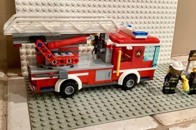 LEGO City Set #60107 Fire Ladder Truck 2016 All Pieces No Box or Instructions
