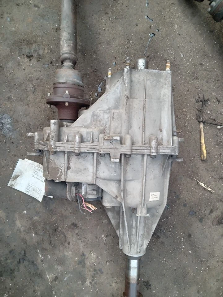 Used Transfer Case Assembly fits: 2009 Hummer H3 opt NR6 Grade A Foto 4 de 4