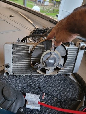 Radiator with fan for 1986 VFR 700f Interceptor Motorcycle