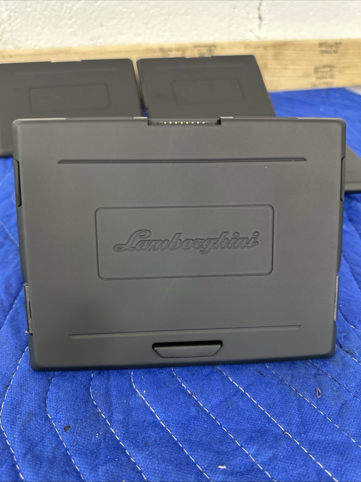 Lamborghini Urus Visual Display LED Monitor Rear Screen Tablet 4ML919607A