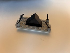 LEGO STAR WARS 7965 MILLENNIUM FALCON 99% COMPLETE WITH FIGURES NO INSTRUCTIONS