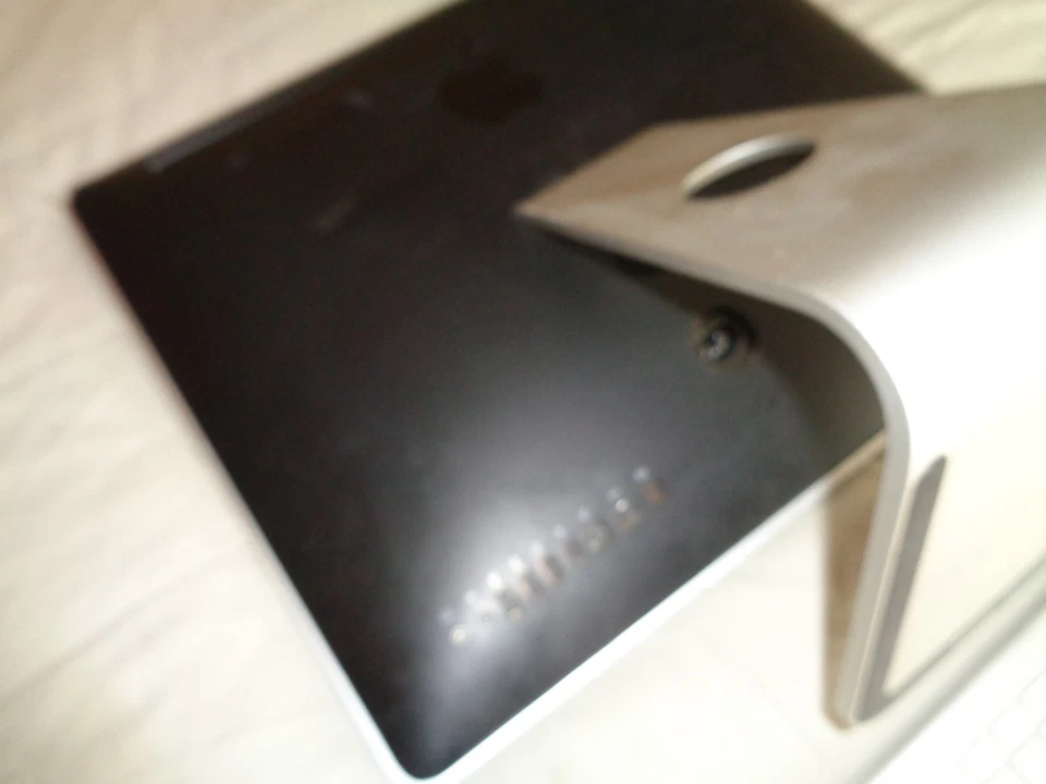 Apple iMac A1224 20" Desktop Computer - A1224 Tested Works No Power Cord READ - Image 4 of 4