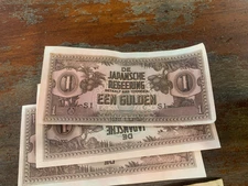 WWII Japanese Occupation Currency Note Dutch- E Indies EEN Gulden (1 Guilder) x3
