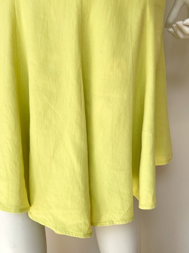 Vestido Versace Jeans Couture vintage con tiras en verde lima/amarillo - Talla XS - Imagen 7 de 9