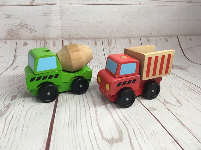 melissa & doug stacking construction vehicles