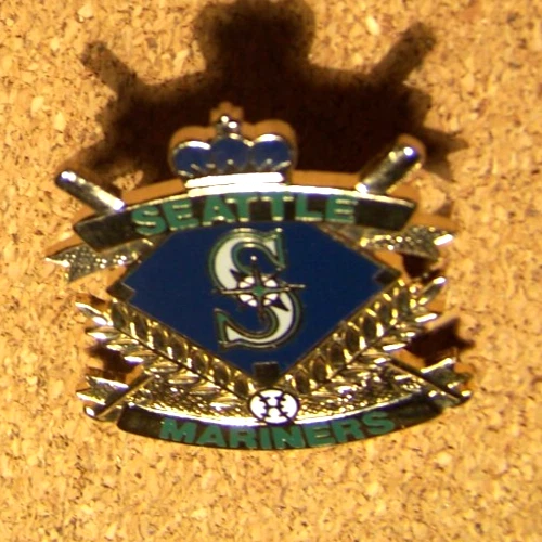 Seattle Mariners logo crest lapel pin v2 1994 MLB - Picture 6 of 13