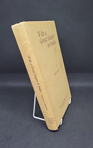 With a Great Master in India - Julian Johnson: 8th Edition Hardback 1988 - Picture 10 of 11