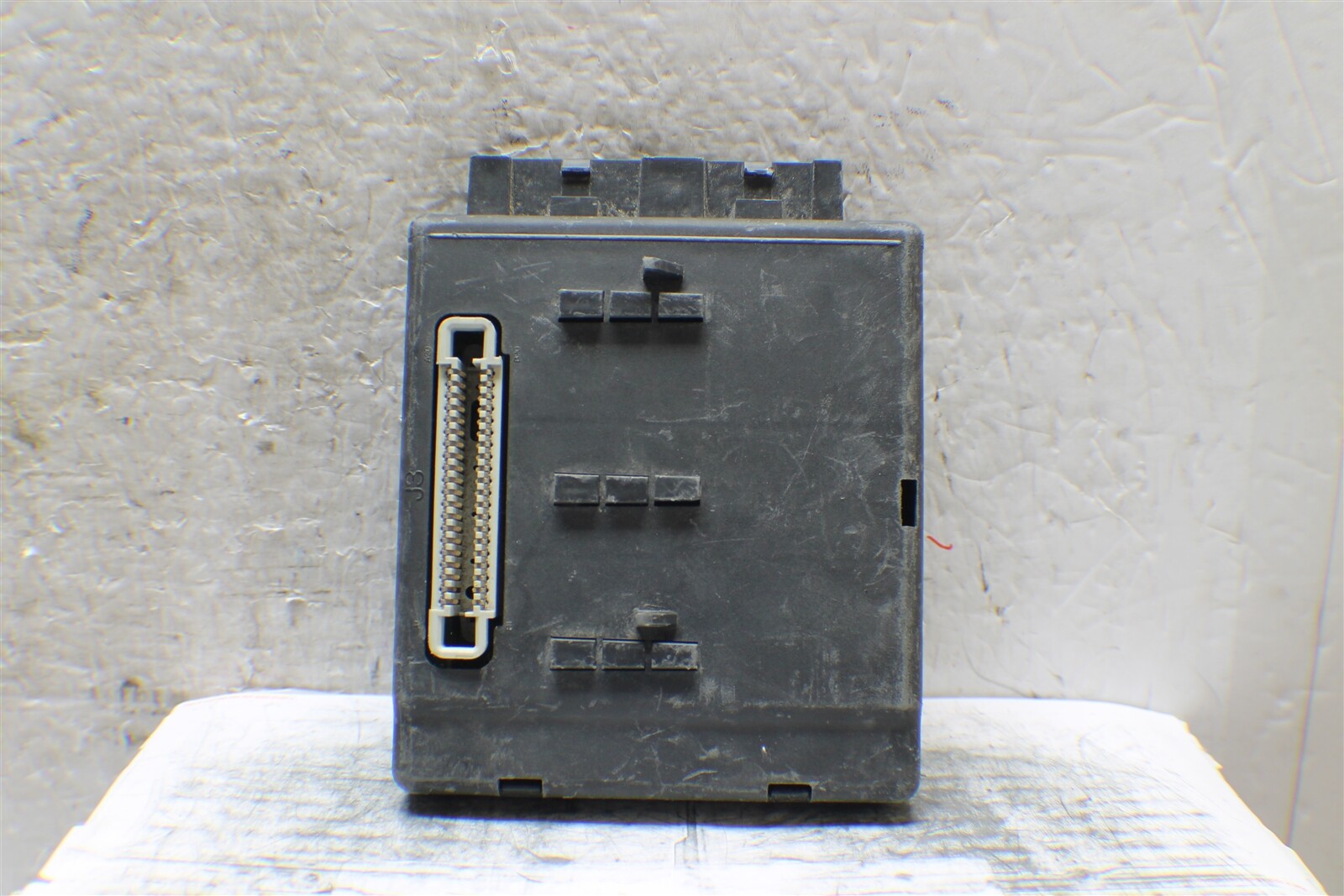 20022004 Oldsmobile Bravada Body Control Unit BCM 15065293 Module 226