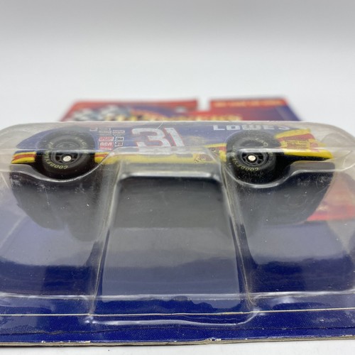 1997 Kenner Winners Circle 1:64 Die Cast Racing Car NASCAR 31 Mike Skinner Lowes - Picture 4 of 5