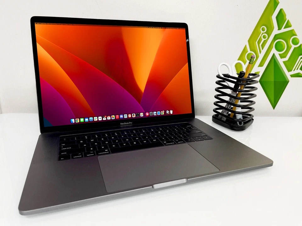 MacBook Pro 15" Touch Bar - 2.9 i7 Radeon 560 512GB SSD 16GB RAM + Warranty - Image 3 of 4
