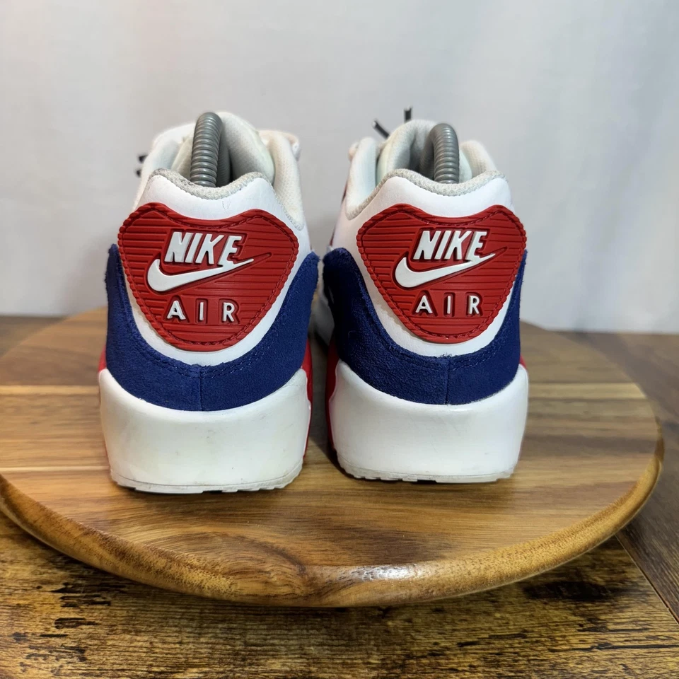 Tênis Nike Youth tamanho 7Y GS branco vermelho azul Air Max 90 retrô DA9022-100 - Imagem 4 de 4