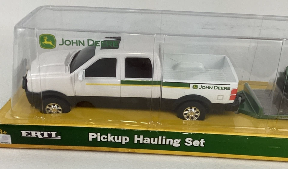 Juego de transporte camioneta pickup Ertl John Deere blanca remolque Gator UTV vehículo utilitario Foto 2 de 4