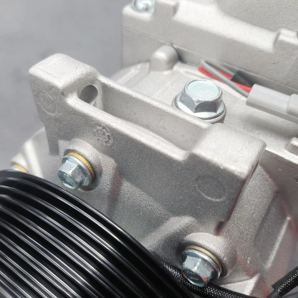 A/C Compressor 92600-JF00C for 2009-2020 Nissan GT-R 3.8L Twin Turbo 92600-JF00B - Imagem 3 de 4