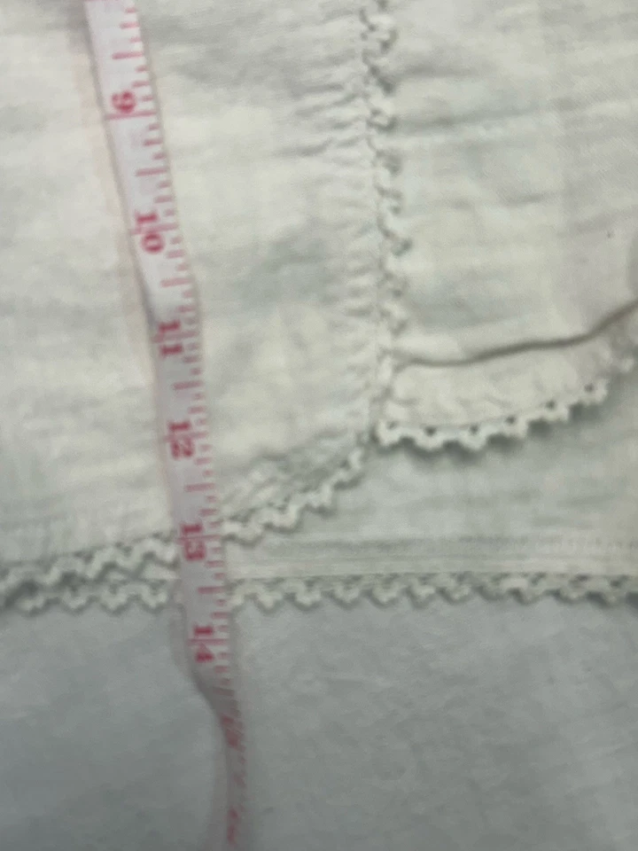 Pantalones cortos Lenin ligeros con ribete de ganchillo Caslon para mujer, talla mediana pequeña. 3T Foto 4 de 4