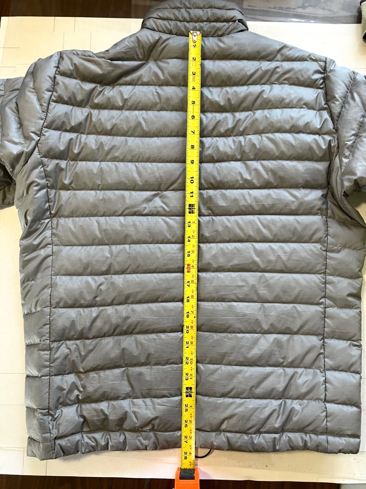 Patagonia Down Sweater, Silver Grey, Mens L, $65 - product detail image 5