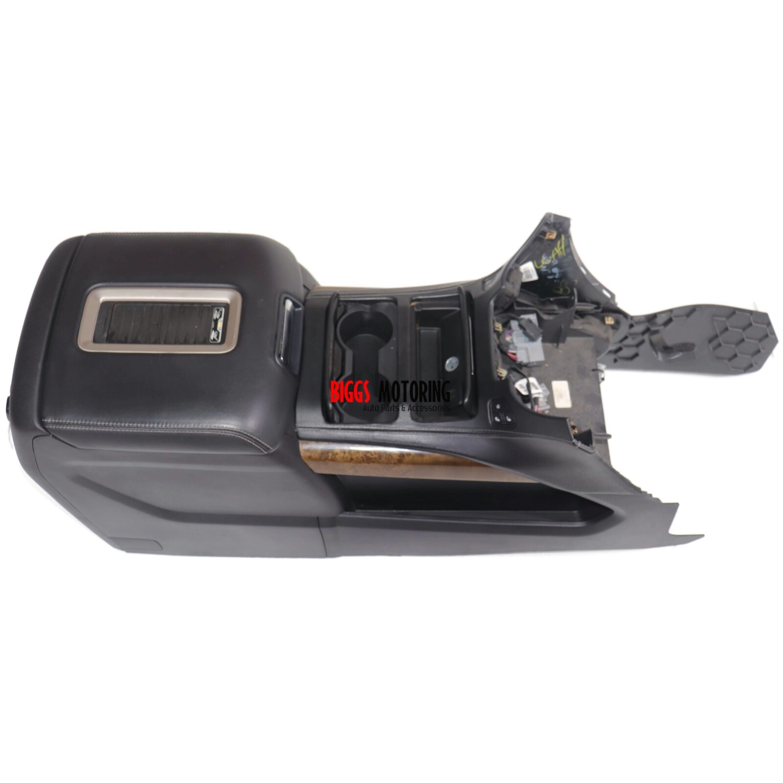 2018 GMC Yukon Xl Denali Center Console Floor Storage With Wireless