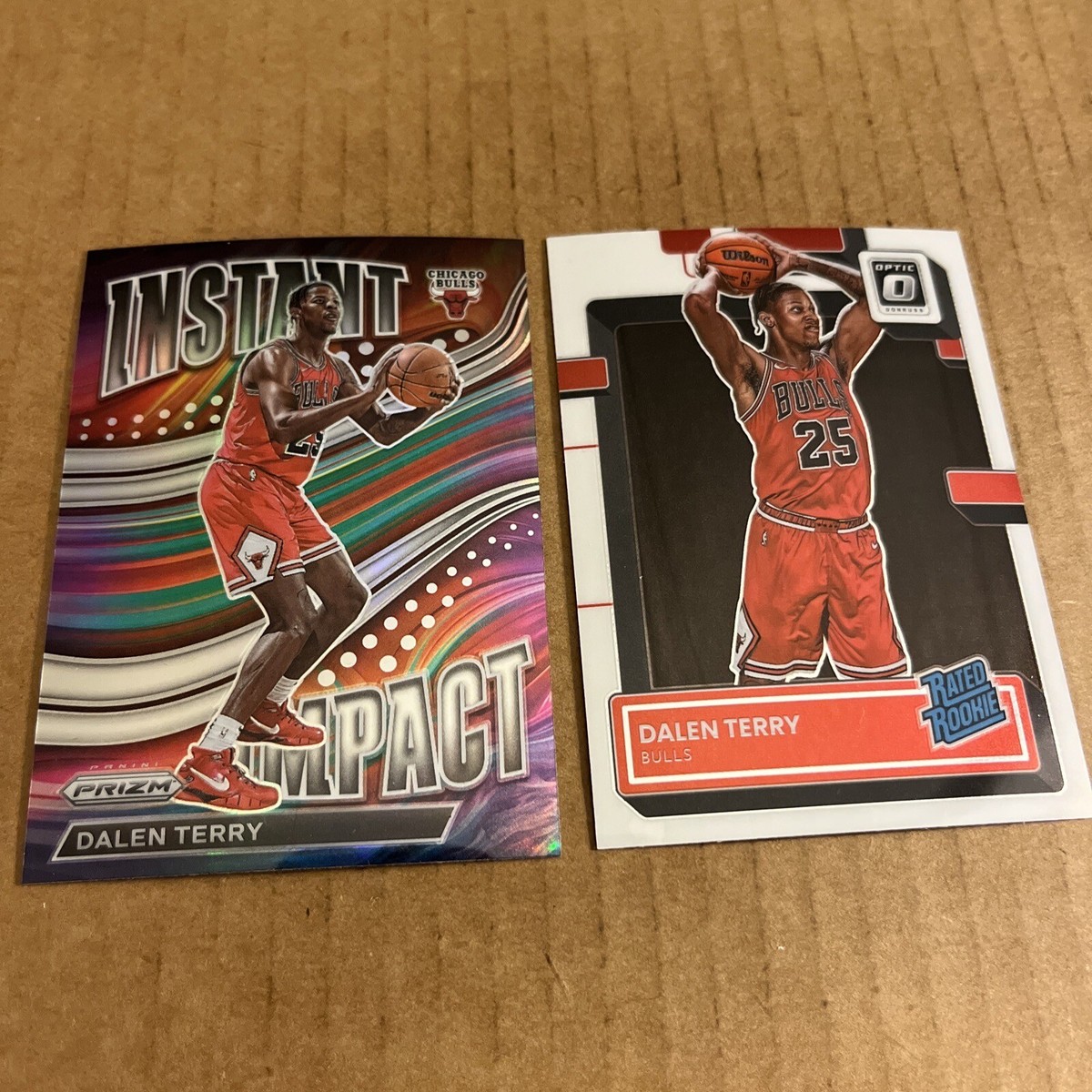 DALEN TERRY RC 2022 Optic #232 & Prizm Instand Impact #6 Bulls