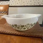 Vintage Pyrex Spring Blossom Crazy Daisy 2.5 Quart Mixing Bowl White Green #443