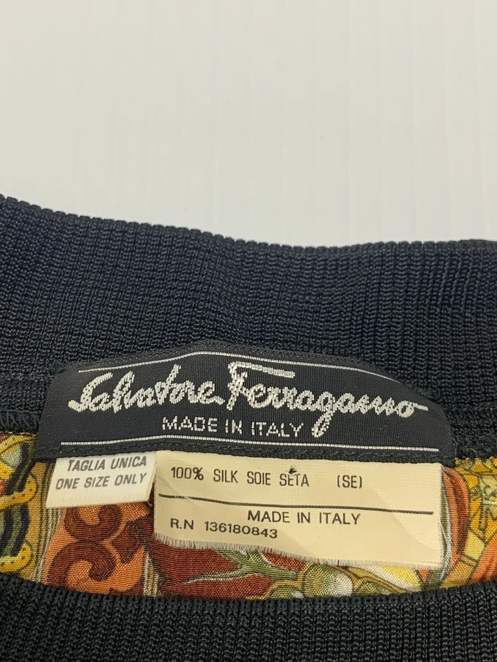 VINTAGE Salvatore Ferragamo Mint Silk Blouse Top One Size Women's A73 - Image 2 of 4