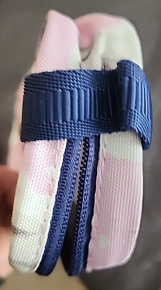 Estuche para lápices Pottery Barn Kids amarillo laboratorio perro rosa Foto 4 de 4