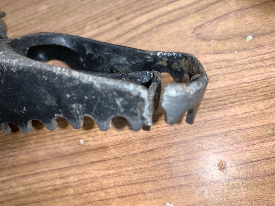 Yamaha YZ250F 2002 97-20 OEM ESTRIBERAS REPOSAPIÉS REPOSAPIÉS BRAZO IZQUIERDO DERECHO Foto 3 de 4