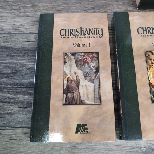 Christianity the Second Thousand Years 4 VHS Cassette Tape Set VG+ A&E Release - Picture 3 of 10