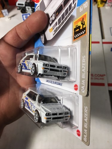Hot Wheels 2021 Baja Blazers Lancia Delta Integrale weiß 2 Stück KOSTENLOSER VERSAND (7) - Bild 3 von 7