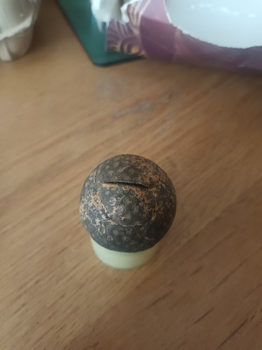 Vintage collectable Golf Ball - Picture 2 of 2