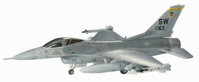 Hasegawa 1/72 US Air Force F-16C Fighting Falcon Plastic Model B2