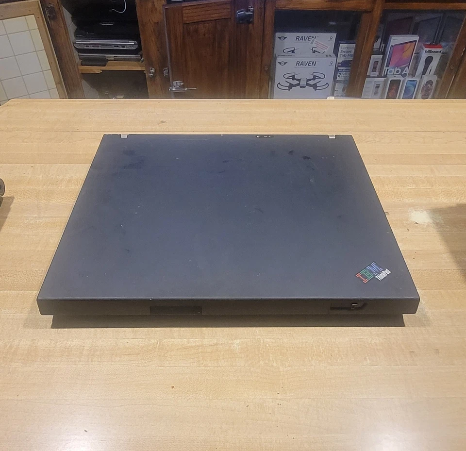 IBM Thinkpad T43 • Win7 • 2GB RAM • 75GB HDD • 1,8GHz • Guter Zustand • Retrogaming - Bild 4 von 4